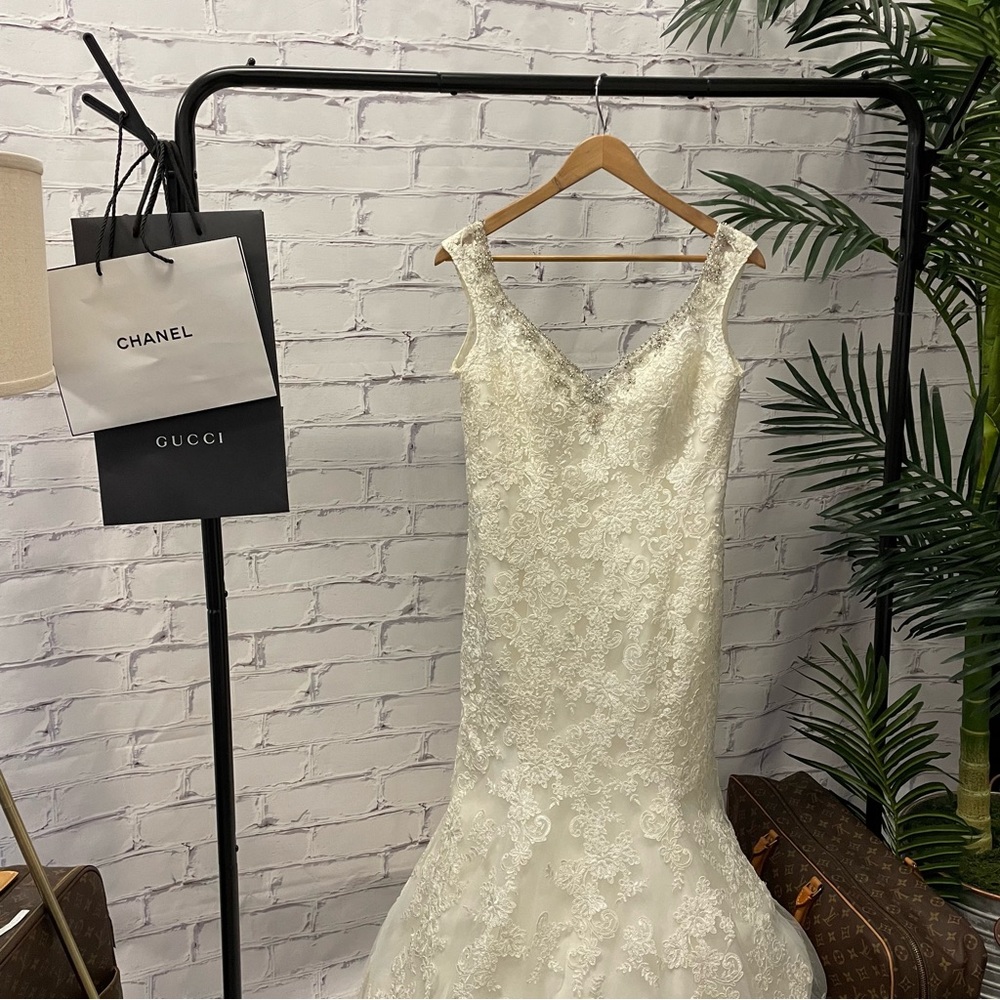 Mori Lee Wedding dress